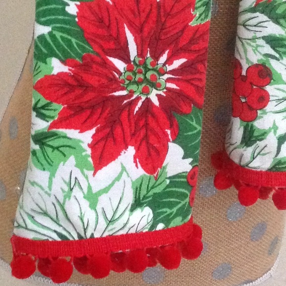 Christmas Scarf with pompom fringe - Picture 2 of 2